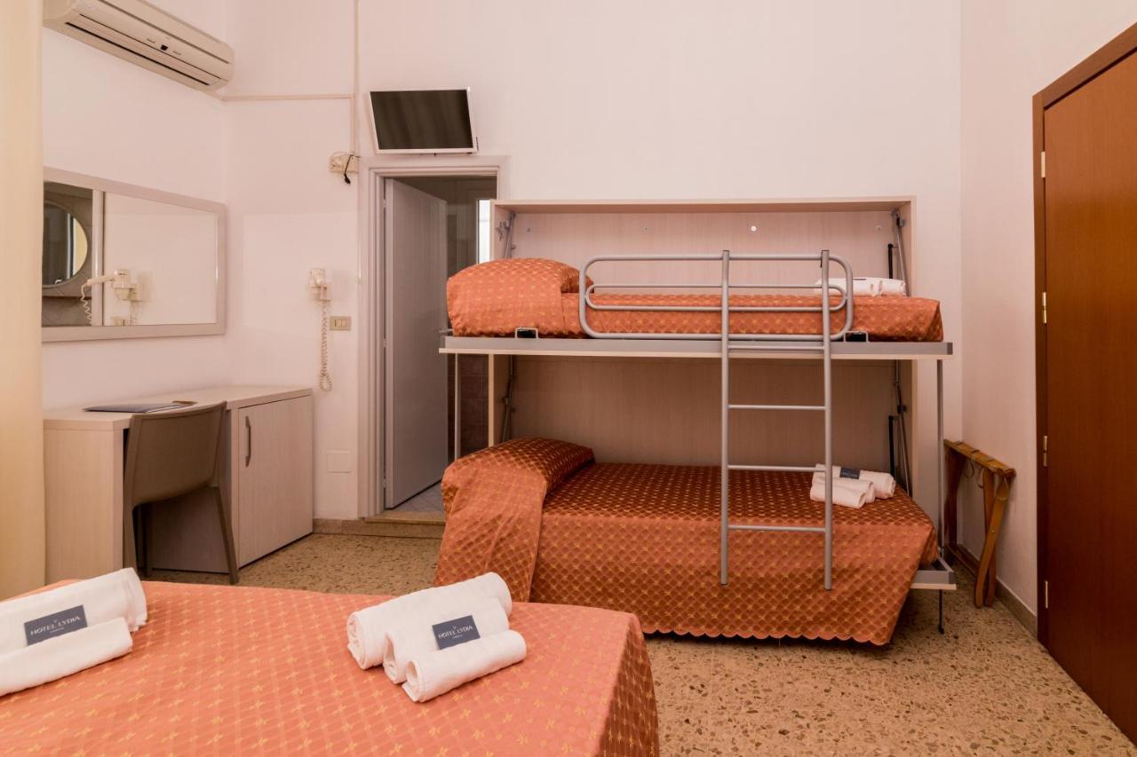 Hotel Lydia チェルヴィア エクステリア 写真