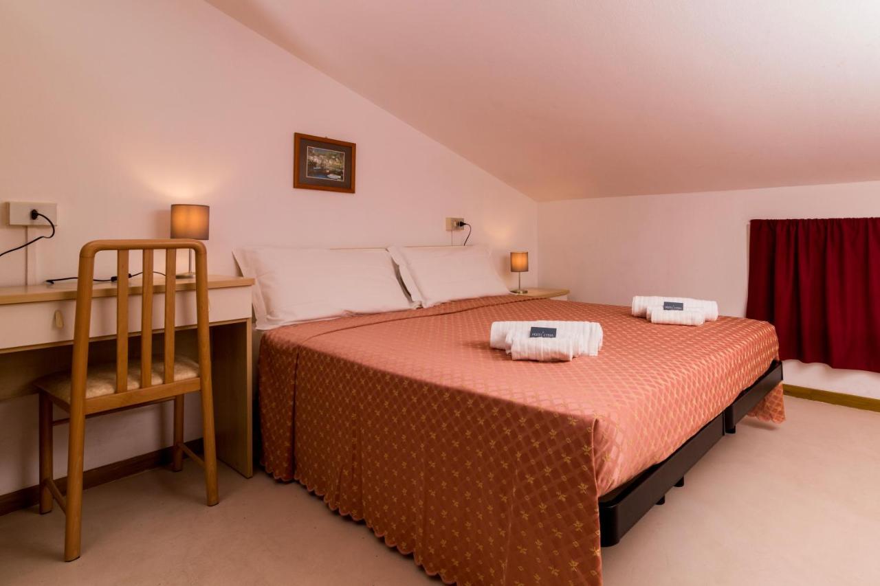 Hotel Lydia チェルヴィア エクステリア 写真