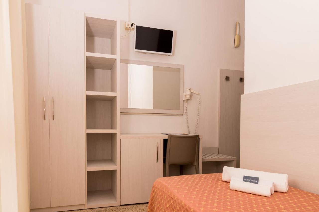 Hotel Lydia チェルヴィア エクステリア 写真