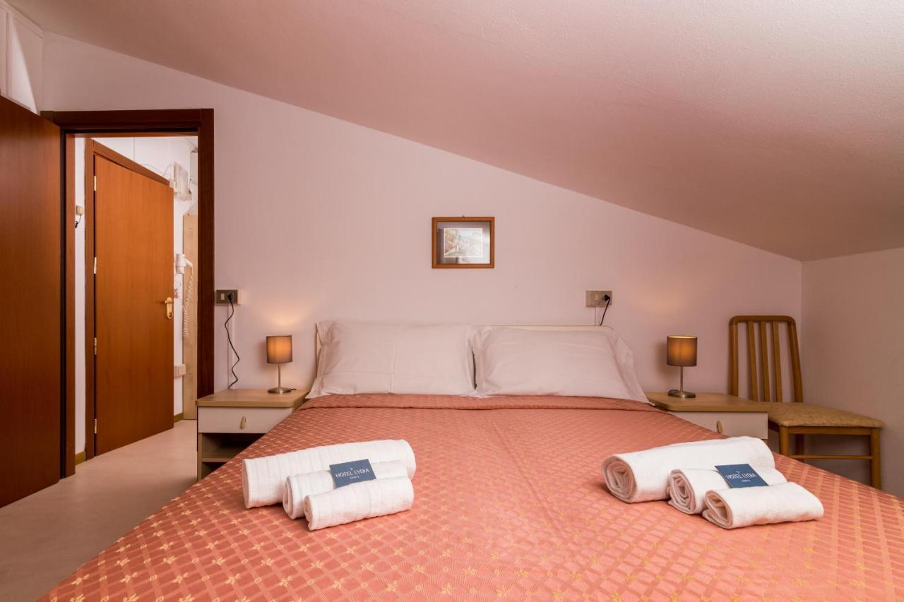 Hotel Lydia チェルヴィア エクステリア 写真