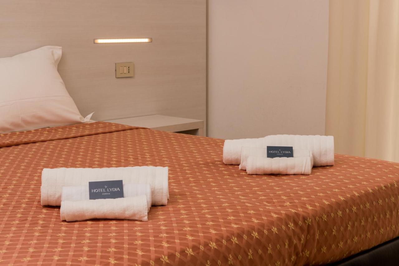 Hotel Lydia チェルヴィア エクステリア 写真