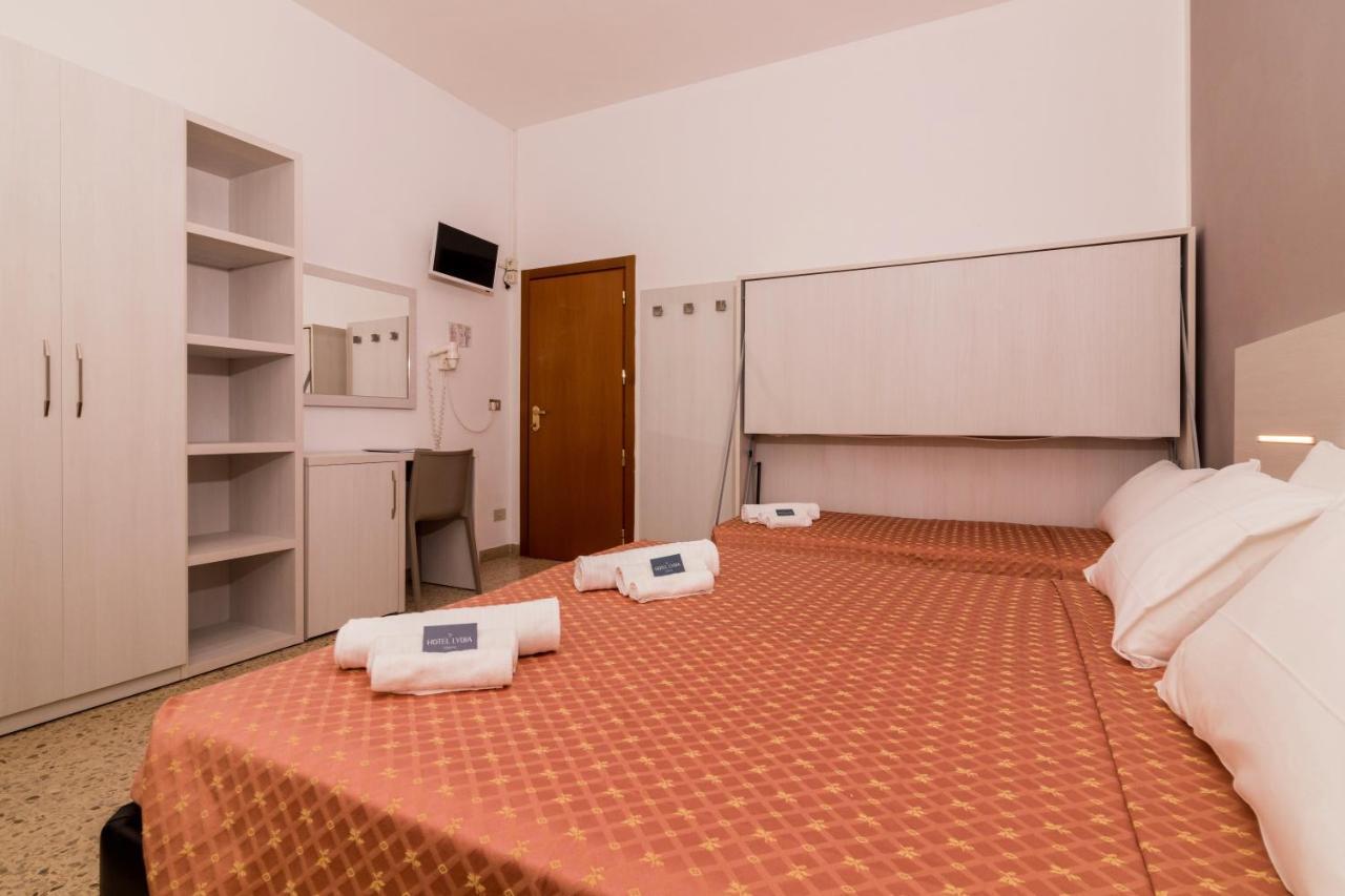Hotel Lydia チェルヴィア エクステリア 写真